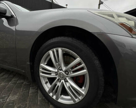 Серый Инфинити G37, объемом двигателя 3.7 л и пробегом 243 тыс. км за 13300 $, фото 6 на Automoto.ua