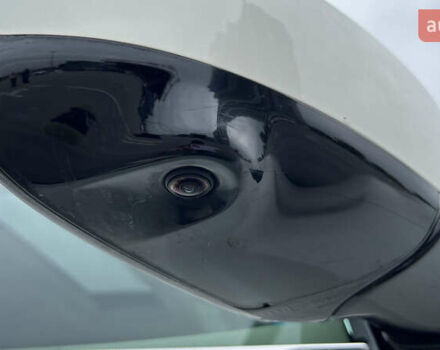 Білий Інфініті JX35, об'ємом двигуна 3.5 л та пробігом 216 тис. км за 11900 $, фото 12 на Automoto.ua