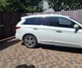 Белый Инфинити JX35, объемом двигателя 3.5 л и пробегом 76 тыс. км за 17500 $, фото 2 на Automoto.ua