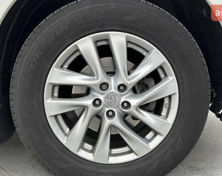 Білий Інфініті JX35, об'ємом двигуна 3.5 л та пробігом 216 тис. км за 11900 $, фото 61 на Automoto.ua