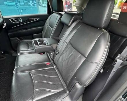 Черный Инфинити JX35, объемом двигателя 3.5 л и пробегом 245 тыс. км за 10700 $, фото 10 на Automoto.ua