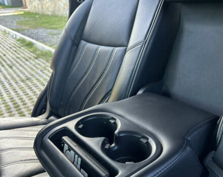 Черный Инфинити JX35, объемом двигателя 3.5 л и пробегом 204 тыс. км за 15700 $, фото 20 на Automoto.ua