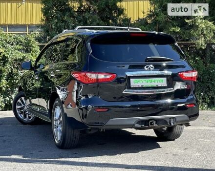 Черный Инфинити JX35, объемом двигателя 3.5 л и пробегом 180 тыс. км за 10900 $, фото 5 на Automoto.ua