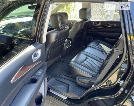 Черный Инфинити JX35, объемом двигателя 3.5 л и пробегом 180 тыс. км за 10900 $, фото 13 на Automoto.ua