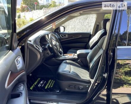 Черный Инфинити JX35, объемом двигателя 3.5 л и пробегом 180 тыс. км за 10900 $, фото 7 на Automoto.ua