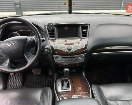 Черный Инфинити JX35, объемом двигателя 3.5 л и пробегом 245 тыс. км за 10700 $, фото 13 на Automoto.ua
