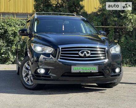 Черный Инфинити JX35, объемом двигателя 3.5 л и пробегом 180 тыс. км за 10900 $, фото 1 на Automoto.ua