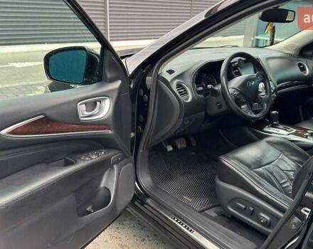 Черный Инфинити JX35, объемом двигателя 3.5 л и пробегом 245 тыс. км за 10700 $, фото 16 на Automoto.ua