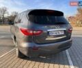 Серый Инфинити JX35, объемом двигателя 3.5 л и пробегом 151 тыс. км за 11500 $, фото 3 на Automoto.ua