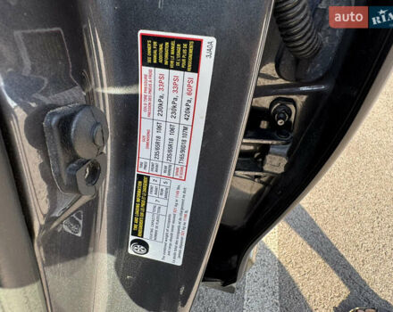 Серый Инфинити JX35, объемом двигателя 3.5 л и пробегом 172 тыс. км за 14500 $, фото 25 на Automoto.ua