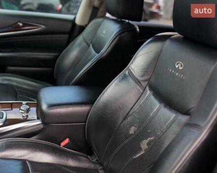 Сірий Інфініті JX35, об'ємом двигуна 3.5 л та пробігом 187 тис. км за 15500 $, фото 12 на Automoto.ua