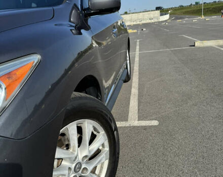 Серый Инфинити JX35, объемом двигателя 3.5 л и пробегом 172 тыс. км за 14500 $, фото 5 на Automoto.ua