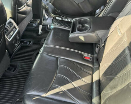 Серый Инфинити JX35, объемом двигателя 3.5 л и пробегом 172 тыс. км за 14500 $, фото 49 на Automoto.ua