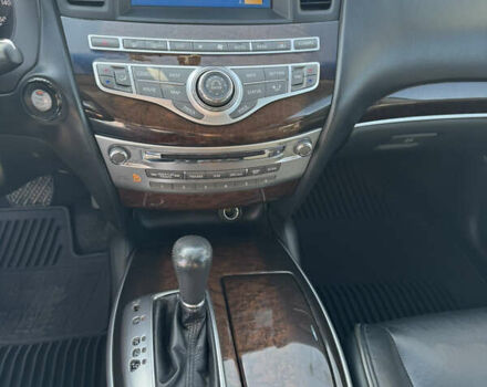 Серый Инфинити JX35, объемом двигателя 3.5 л и пробегом 172 тыс. км за 14500 $, фото 59 на Automoto.ua