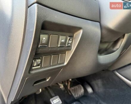 Зеленый Инфинити JX35, объемом двигателя 3.5 л и пробегом 156 тыс. км за 11900 $, фото 24 на Automoto.ua