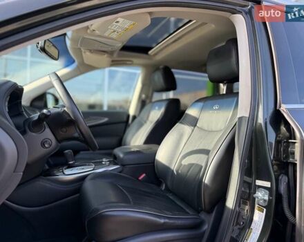 Зеленый Инфинити JX35, объемом двигателя 3.5 л и пробегом 156 тыс. км за 11900 $, фото 9 на Automoto.ua