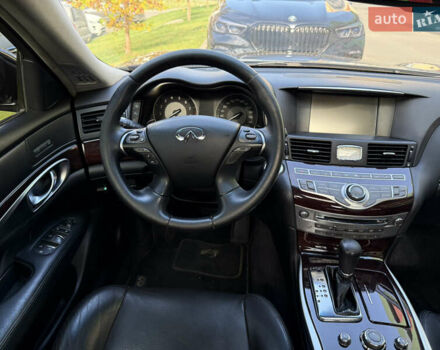 Черный Инфинити M25, объемом двигателя 2.5 л и пробегом 250 тыс. км за 9500 $, фото 6 на Automoto.ua