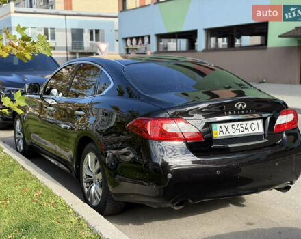 Черный Инфинити M25, объемом двигателя 2.5 л и пробегом 250 тыс. км за 9500 $, фото 3 на Automoto.ua