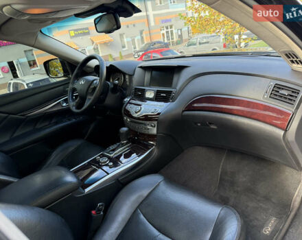 Черный Инфинити M25, объемом двигателя 2.5 л и пробегом 250 тыс. км за 9500 $, фото 8 на Automoto.ua