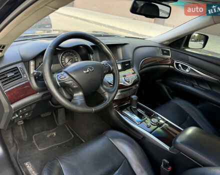 Черный Инфинити M25, объемом двигателя 2.5 л и пробегом 250 тыс. км за 9500 $, фото 4 на Automoto.ua