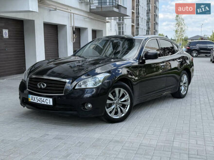 Инфинити M25 2012 в Днепре (Днепропетровске) на Automoto.ua Черный Инфинити M25, объемом двигателя 2.5 л и пробегом 250 тыс. км за 9299 $, фото 1 на Automoto.ua