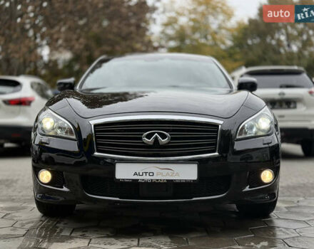 Черный Инфинити M30, объемом двигателя 2.99 л и пробегом 199 тыс. км за 14900 $, фото 1 на Automoto.ua