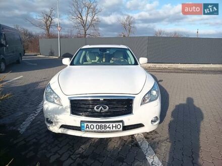 Інфініті M37 2013 у Ужгороді на Automoto.ua Білий Інфініті M37, об'ємом двигуна 3.7 л та пробігом 204 тис. км за 13000 $, фото 1 на Automoto.ua
