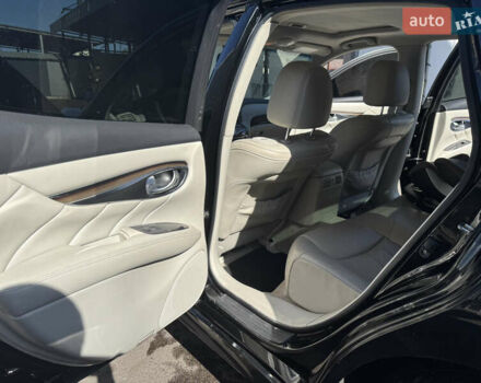 Черный Инфинити M37, объемом двигателя 3.7 л и пробегом 300 тыс. км за 10500 $, фото 15 на Automoto.ua