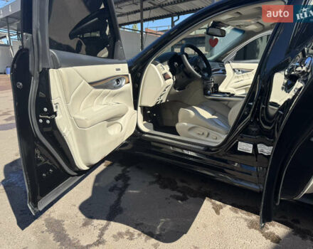 Черный Инфинити M37, объемом двигателя 3.7 л и пробегом 300 тыс. км за 10500 $, фото 19 на Automoto.ua