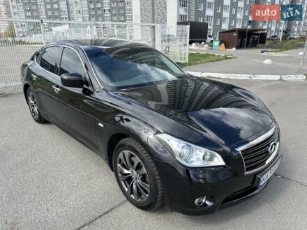 Чорний Інфініті M37, об'ємом двигуна 3.7 л та пробігом 247 тис. км за 10500 $, фото 1 на Automoto.ua