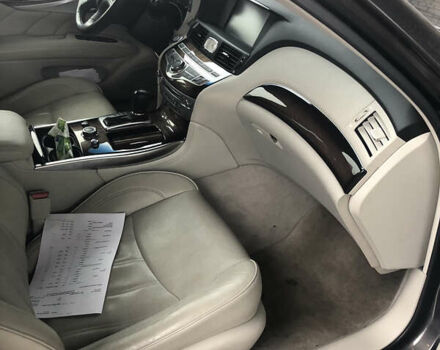 Серый Инфинити M37, объемом двигателя 3.7 л и пробегом 198 тыс. км за 14999 $, фото 5 на Automoto.ua