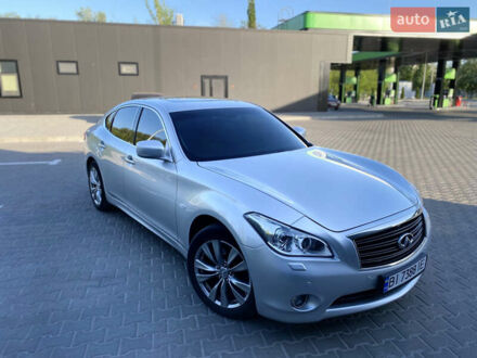 Інфініті M37 2012 у Кременчуге на Automoto.ua Сірий Інфініті M37, об'ємом двигуна 3.7 л та пробігом 180 тис. км за 12000 $, фото 1 на Automoto.ua