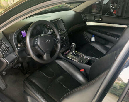 Черный Инфинити Q40, объемом двигателя 3.7 л и пробегом 139 тыс. км за 15000 $, фото 3 на Automoto.ua