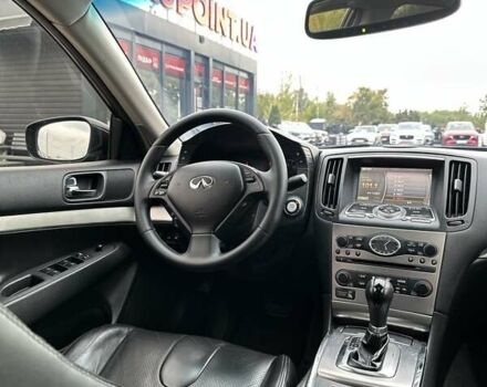 Черный Инфинити Q40, объемом двигателя 3.7 л и пробегом 167 тыс. км за 11800 $, фото 20 на Automoto.ua