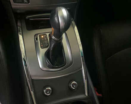 Черный Инфинити Q40, объемом двигателя 3.7 л и пробегом 139 тыс. км за 15000 $, фото 8 на Automoto.ua