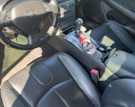 Черный Инфинити Q40, объемом двигателя 3.7 л и пробегом 170 тыс. км за 11650 $, фото 9 на Automoto.ua