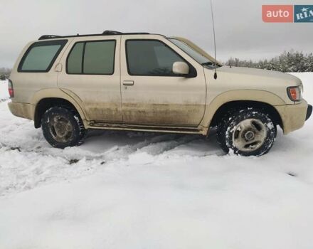 Бежевый Инфинити QX4, объемом двигателя 3.3 л и пробегом 350 тыс. км за 5500 $, фото 7 на Automoto.ua