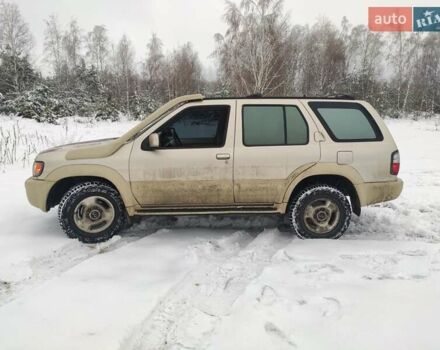 Бежевый Инфинити QX4, объемом двигателя 3.3 л и пробегом 350 тыс. км за 5500 $, фото 6 на Automoto.ua