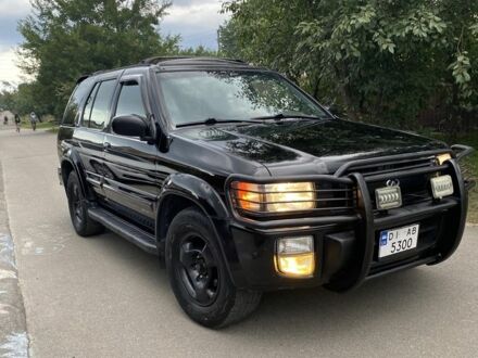 Черный Инфинити QX4, объемом двигателя 3.3 л и пробегом 181 тыс. км за 5900 $, фото 1 на Automoto.ua