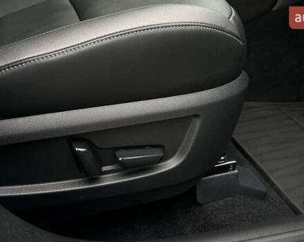 Белый Инфинити QX55, объемом двигателя 2 л и пробегом 33 тыс. км за 34900 $, фото 41 на Automoto.ua