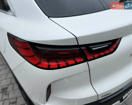 Белый Инфинити QX55, объемом двигателя 2 л и пробегом 33 тыс. км за 34900 $, фото 9 на Automoto.ua