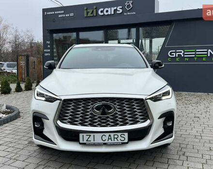 Белый Инфинити QX55, объемом двигателя 2 л и пробегом 33 тыс. км за 34900 $, фото 1 на Automoto.ua