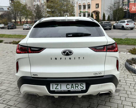 Белый Инфинити QX55, объемом двигателя 2 л и пробегом 33 тыс. км за 34900 $, фото 5 на Automoto.ua
