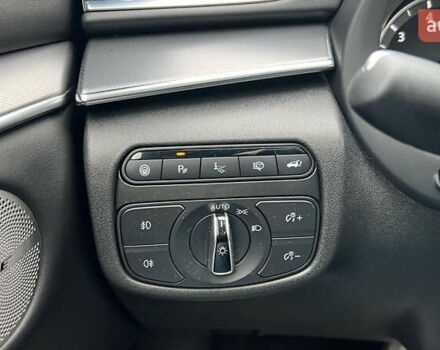 Белый Инфинити QX55, объемом двигателя 2 л и пробегом 33 тыс. км за 34900 $, фото 19 на Automoto.ua