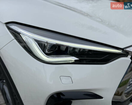Белый Инфинити QX55, объемом двигателя 2 л и пробегом 33 тыс. км за 34900 $, фото 8 на Automoto.ua