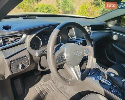 Білий Інфініті QX55, об'ємом двигуна 2 л та пробігом 14 тис. км за 34900 $, фото 13 на Automoto.ua
