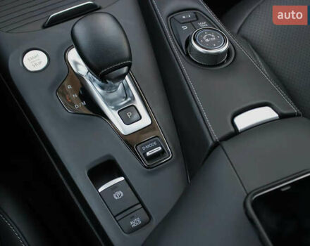 Черный Инфинити QX55, объемом двигателя 2 л и пробегом 65 тыс. км за 32000 $, фото 12 на Automoto.ua