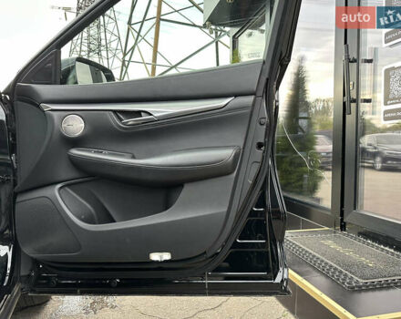 Черный Инфинити QX55, объемом двигателя 2 л и пробегом 65 тыс. км за 32700 $, фото 26 на Automoto.ua