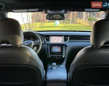 Черный Инфинити QX55, объемом двигателя 2 л и пробегом 67 тыс. км за 31900 $, фото 20 на Automoto.ua