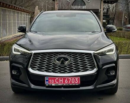 Черный Инфинити QX55, объемом двигателя 2 л и пробегом 67 тыс. км за 31900 $, фото 1 на Automoto.ua
